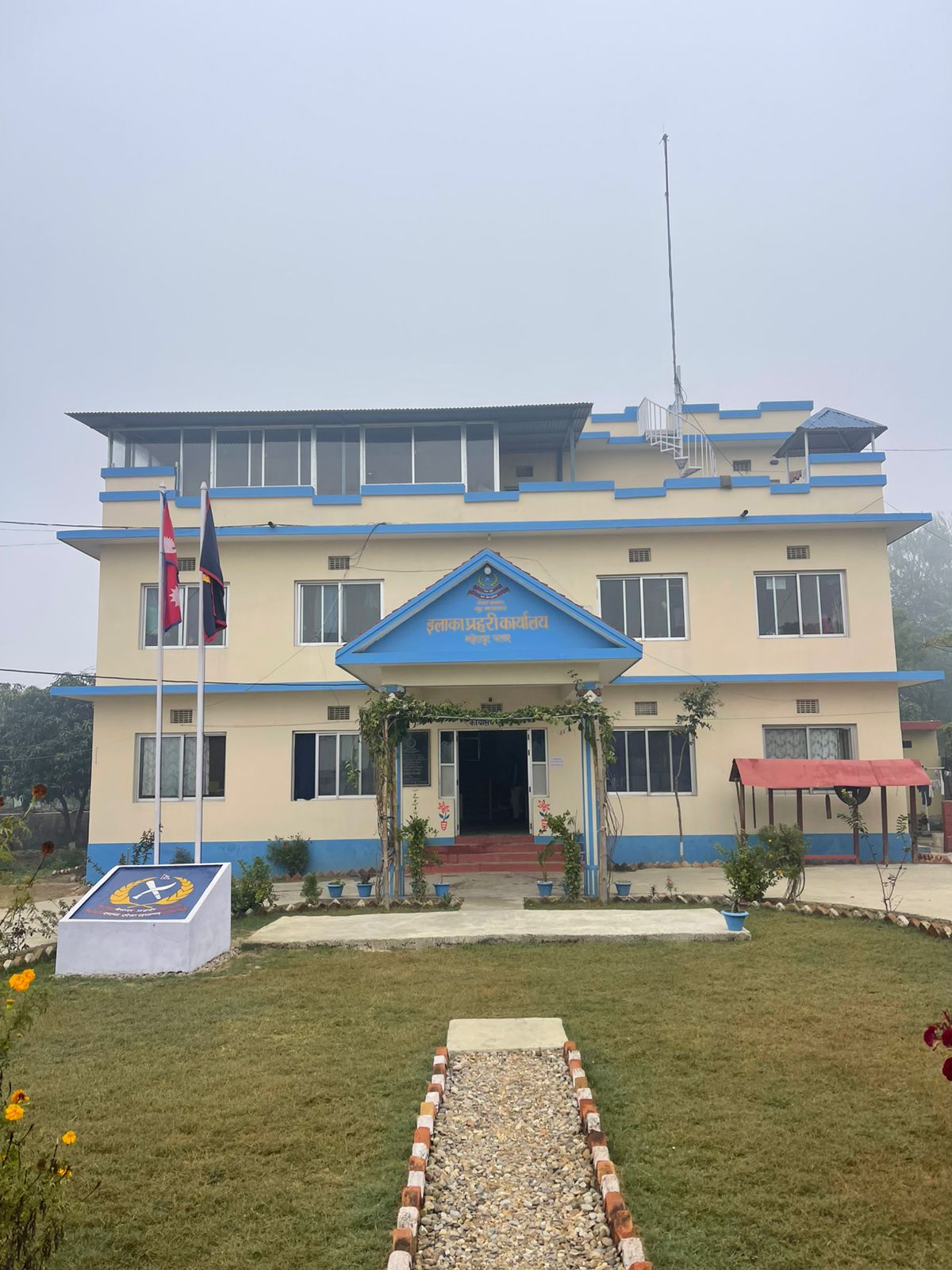 ईन्सपेक्टर विशाल मल्ल चर्चामा, महेशपुरपतारी प्रहरीद्वारा नि:शुल्क निवेदन सेवा सुरु